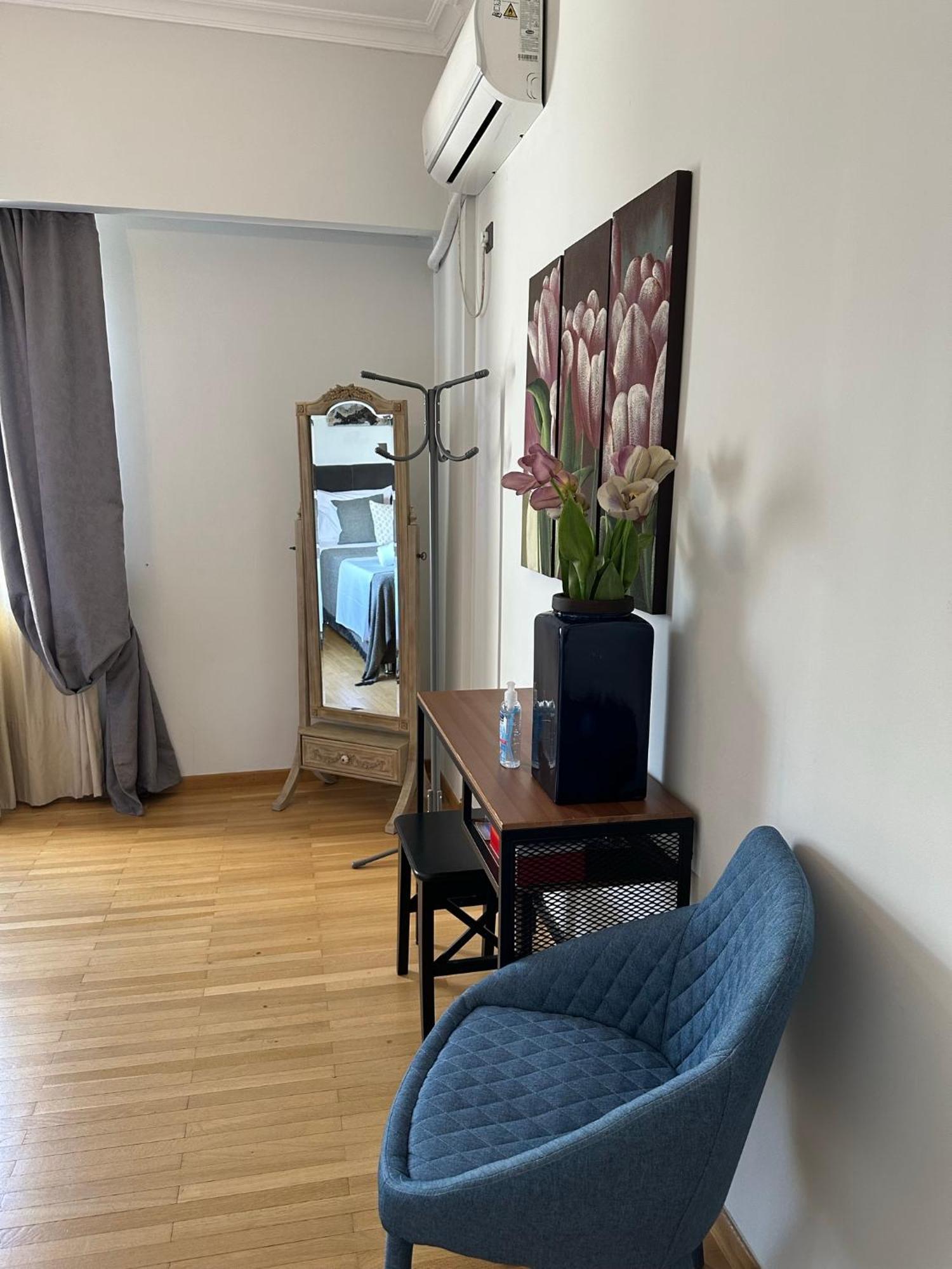 2 Bd Apt In Syntagma With Acropolis View Athen Exterior foto