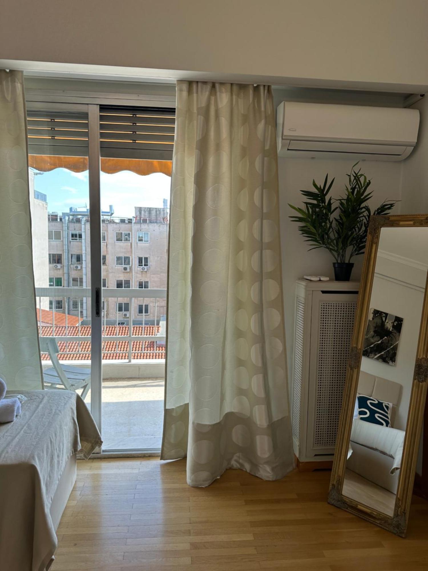2 Bd Apt In Syntagma With Acropolis View Athen Exterior foto